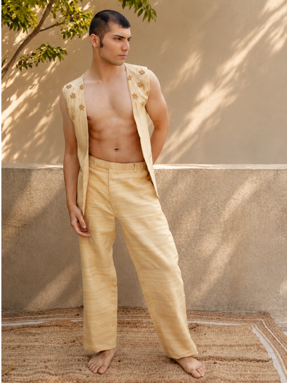 Ryder Handwoven Eri-Geecha Silk Vest | Jhultaru