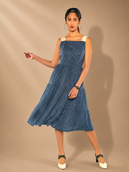 Aeris Grey Recycled Polyester & Hemp Tiered Midi Dress | Jhultaru