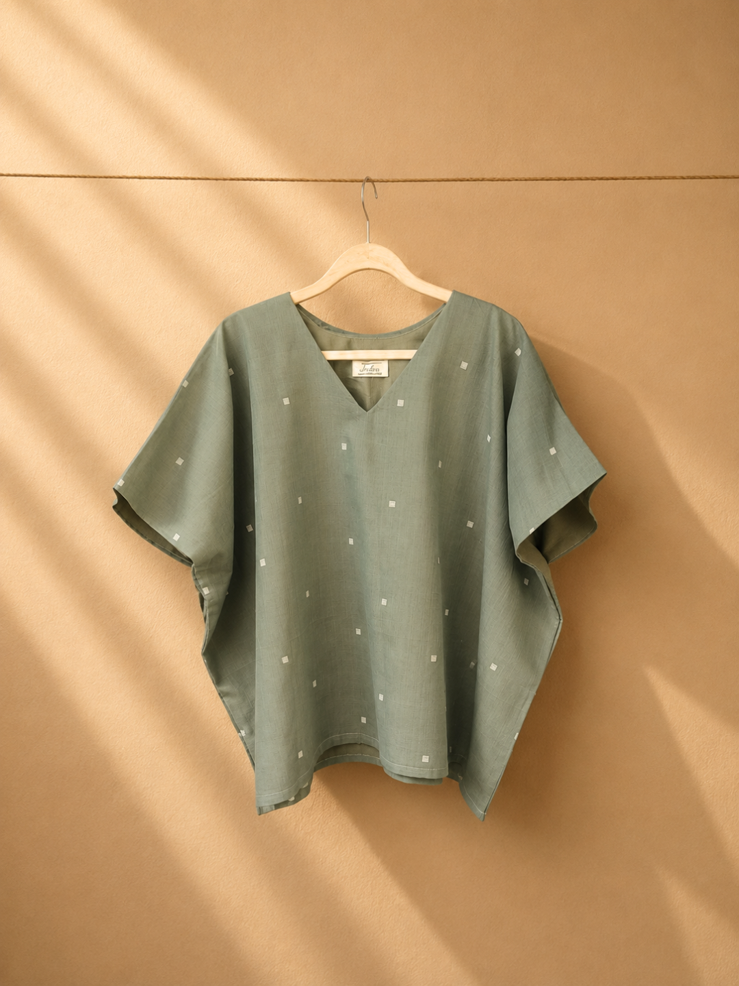 Oliva Handwoven Jamdani Cotton Kaftan Top | Jhultaru